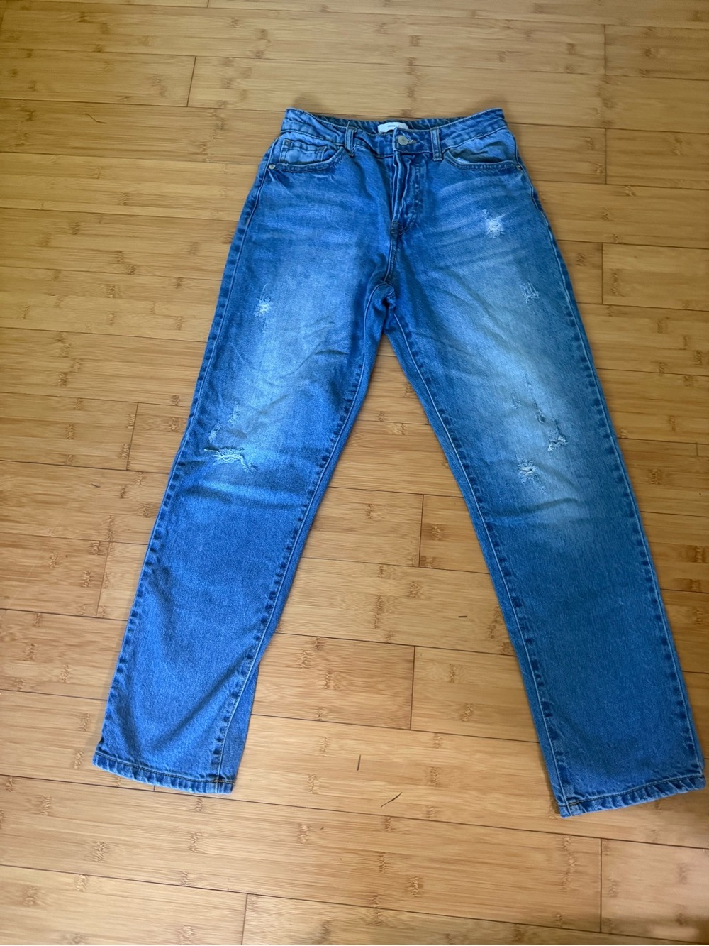 Forever 21 Women's Distressed Blue Relaxed Jeans